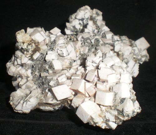 minerals cubes baird