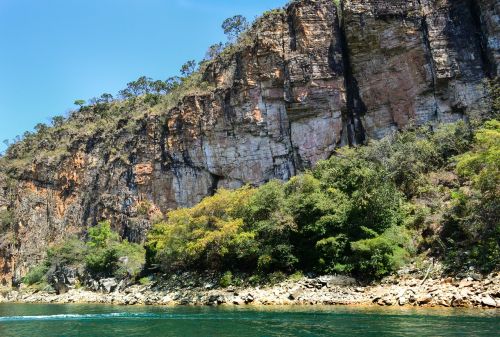 mines lake furnas