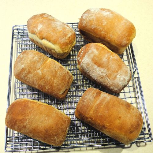 mini bread white flour baked