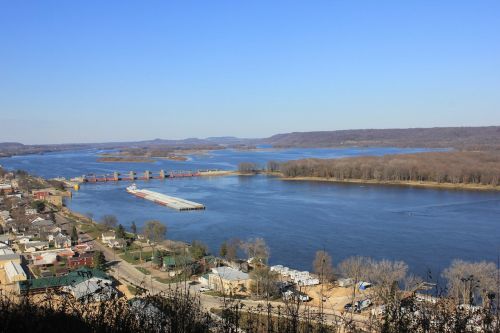 mississippi river landscape wilderness