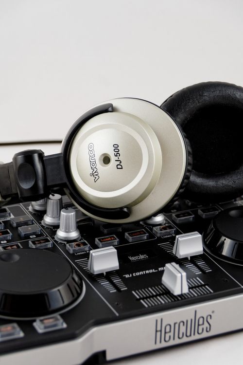 mixer headphones audio