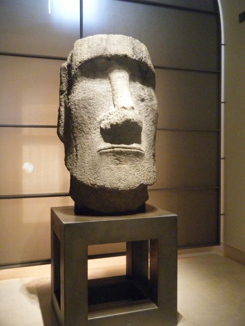 Moai