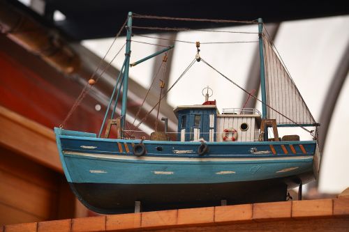 model boat wood