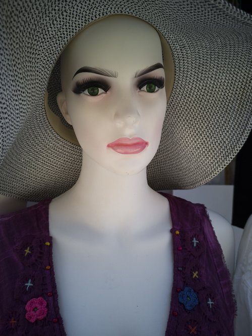 model  mannequin  fashion