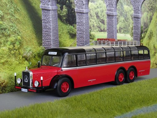 model car  bus  coach