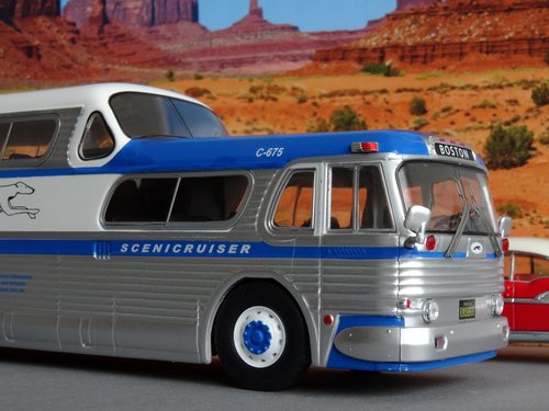 model car  greyhound  bus