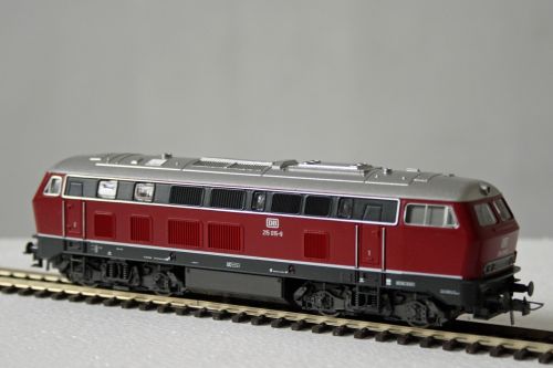 model railway diesel locomotive railway