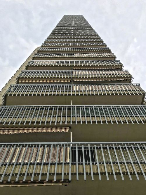 monaco skyscraper building