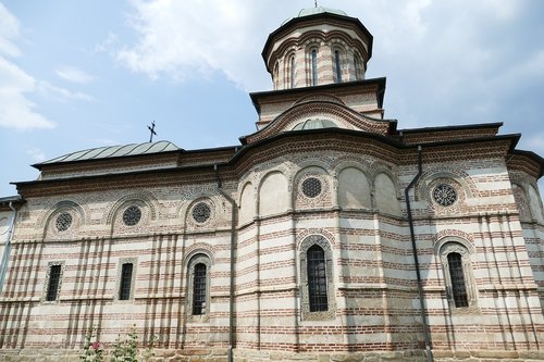 monastery  cozia  architecture