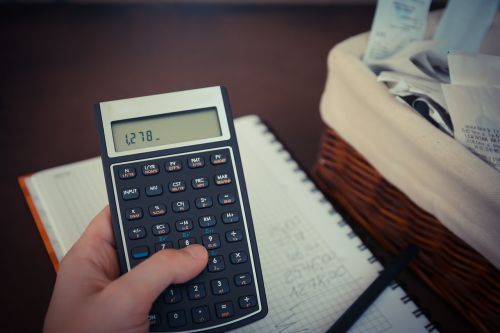 money bills calculator