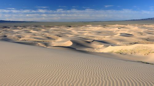 mongolia desert sand dune