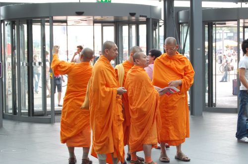 monk tibetan monks