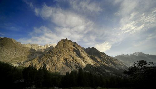 mont blanc italy sky