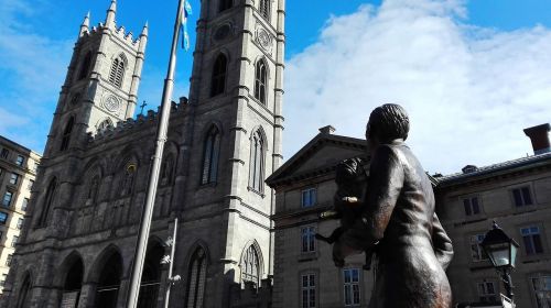 montréal canada cathedral