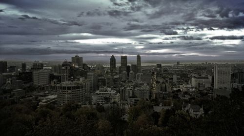 montreal city skyline