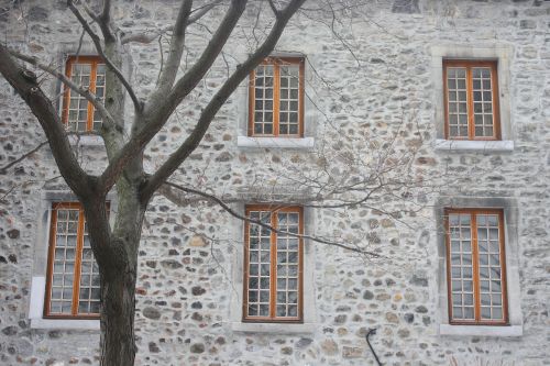 montreal historical hospital