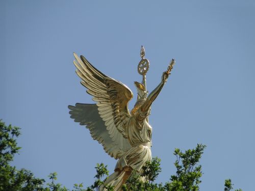 monument statue berlin