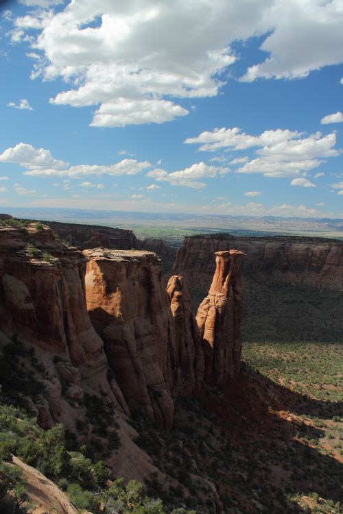 monument sandstone sky