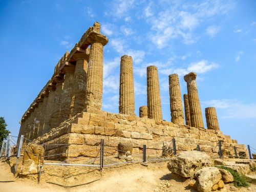 monument greek temple agrigento