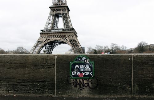 monument street paris