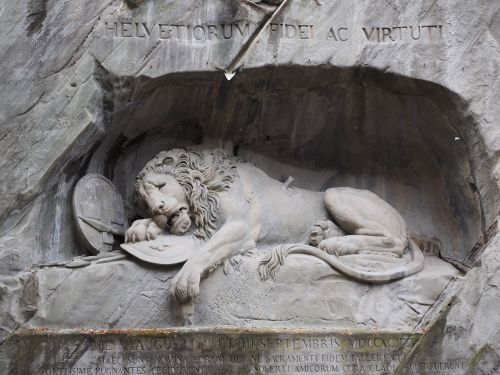 monument lion monument lion