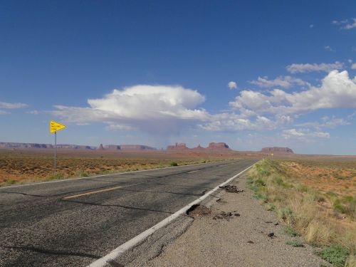 monument valley highway sky