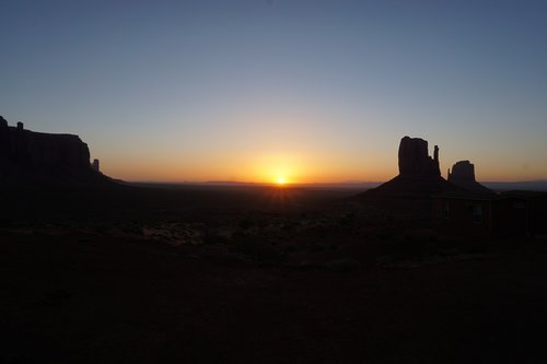 monument valley  morning  rising sun