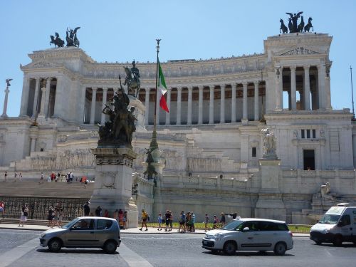monument vittorio emanuele ii king rome