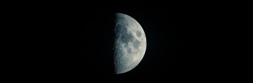 moon crescent night sky