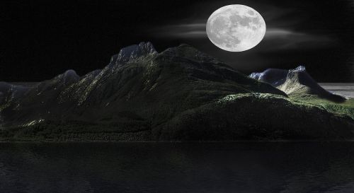 moon nature panoramic