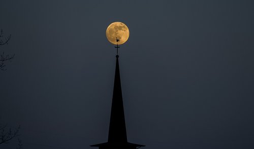 moon  church  night