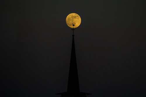 moon  church  night