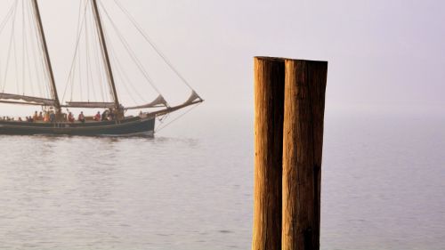 mooring boat lake