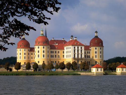 moritz castle barockschloss saxony