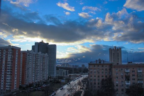 moscow blue sky
