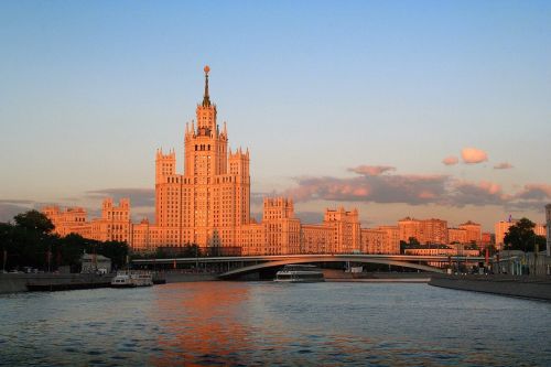 moscow building sunset