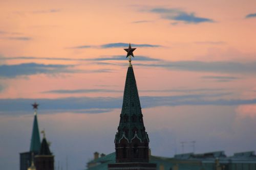 moscow sunset the kremlin