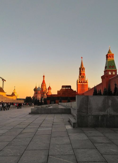 moscow sunset the kremlin