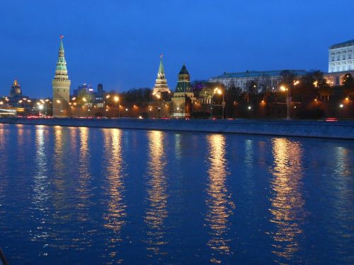 moscow evening river