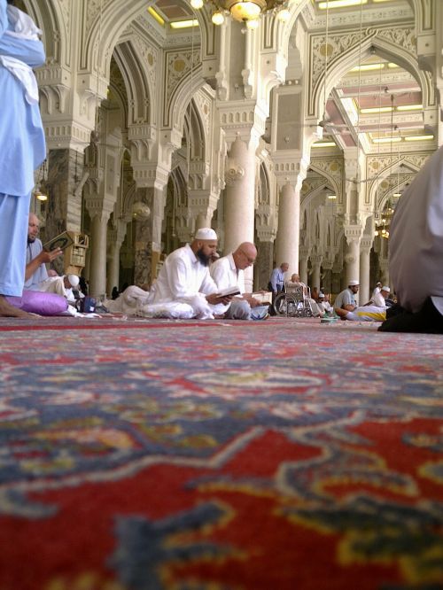 mosque structure arch