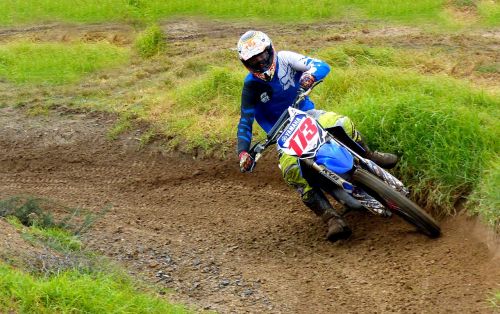 motocross rider race