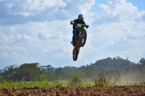 motocross  jump  airborne