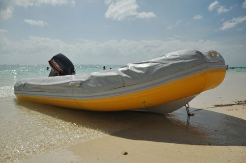 motorboat rubber boat life raft