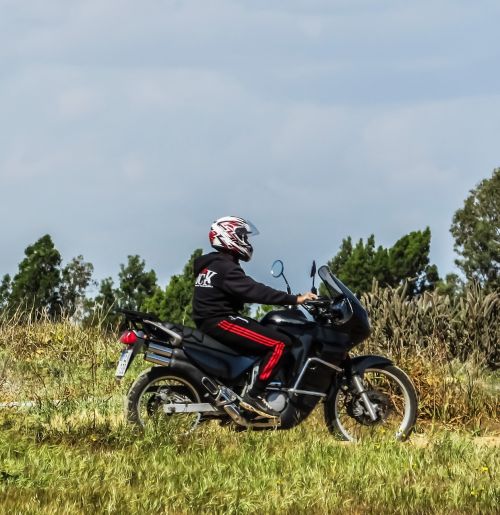 motorcycle travel freedom