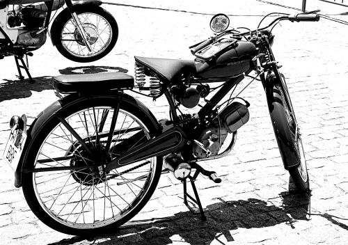 motorcycle old bike black and white