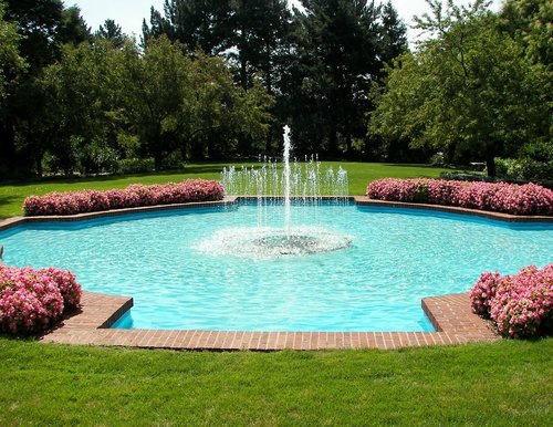 mott park  flint  fountain