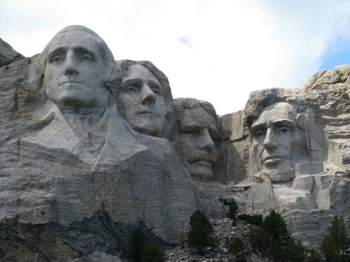 mount rushmore national monument historical