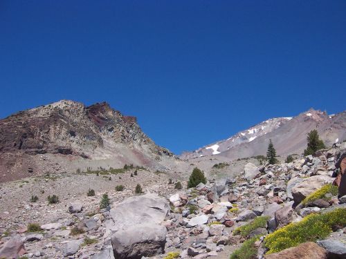 mount shasta peak mountain