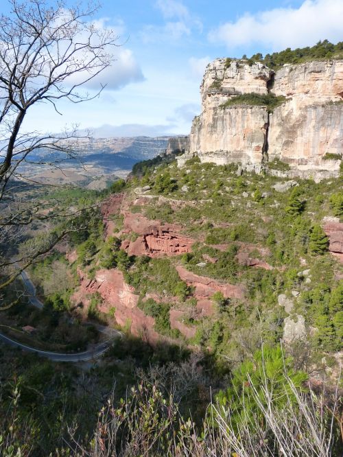 mountain limestone red sandstone