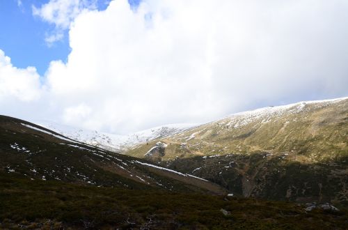 mountain cloud inegöl